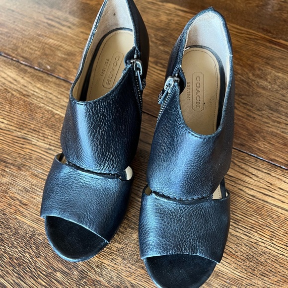 Coach Black Leather Open Toe Wooden Wedge Size 7 - Picture 3 of 5
